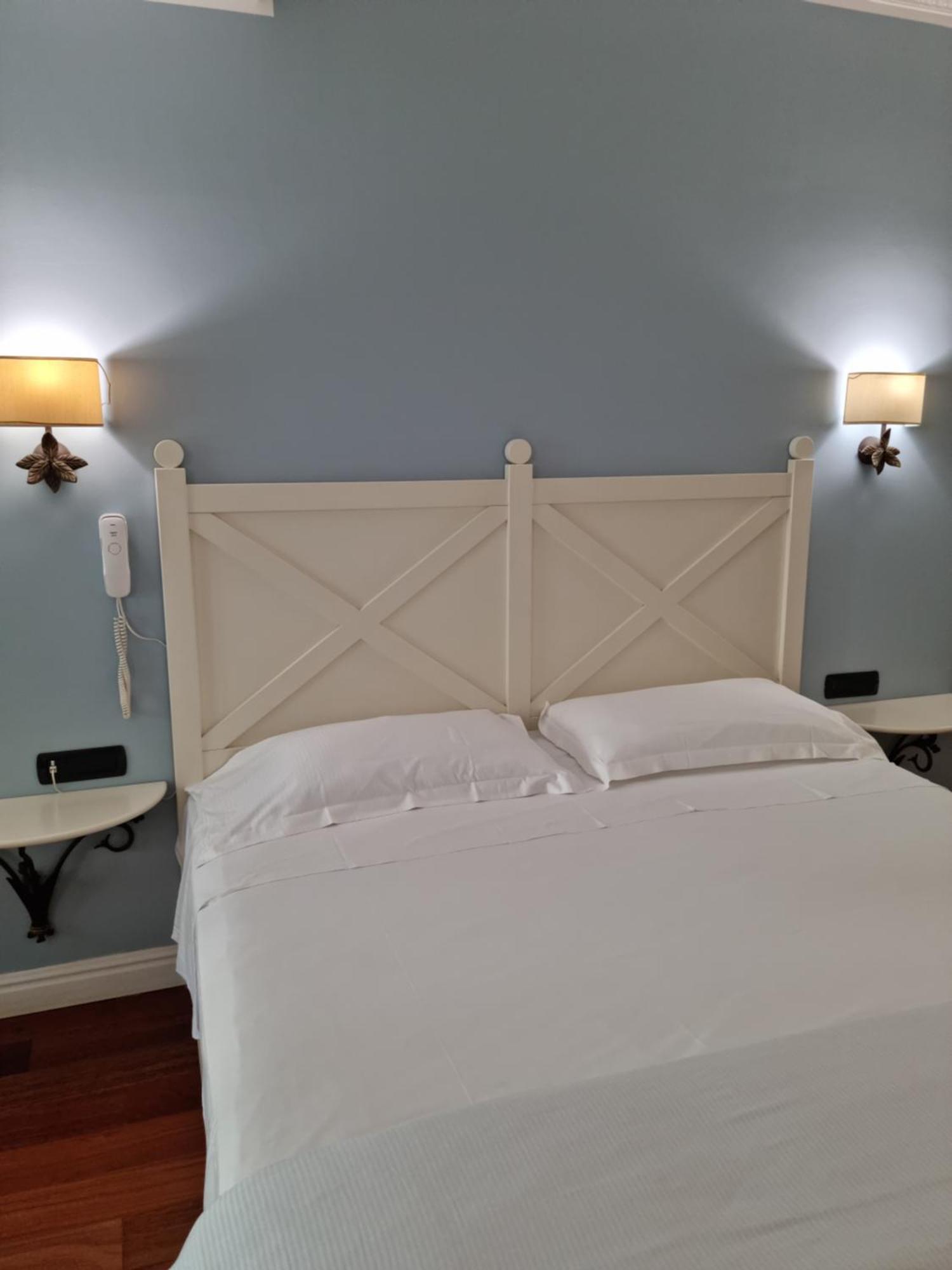Hotel Canali, Portofino Coast Rapallo Room photo